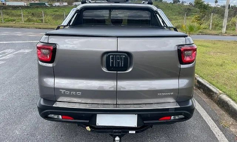 Fiat Toro Freedom 1....