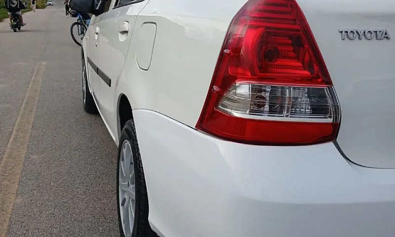 Toyota Etios X Sedan...