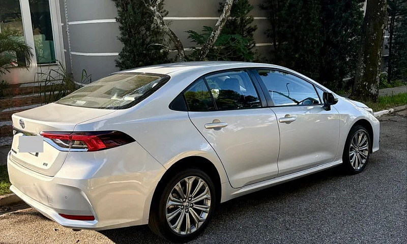 Toyota Corolla Xei 2...