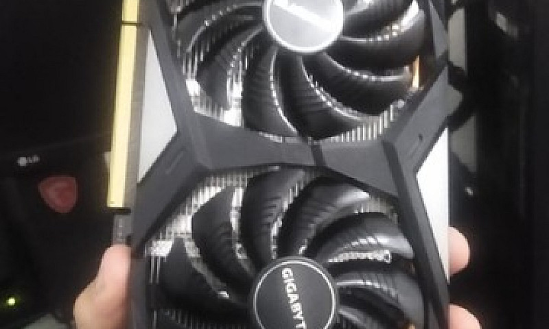 Gigabyte Rtx 2060 6G...
