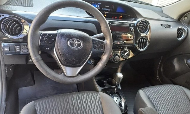 Toyota Etios ...