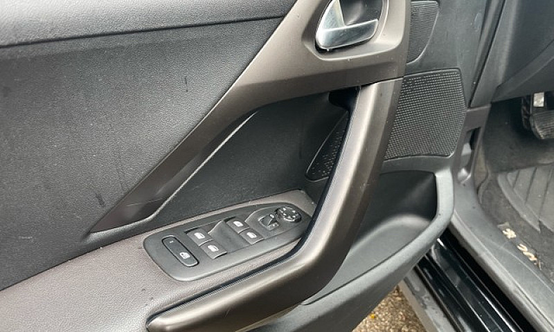 Peugeot 2008 2017 Gr...