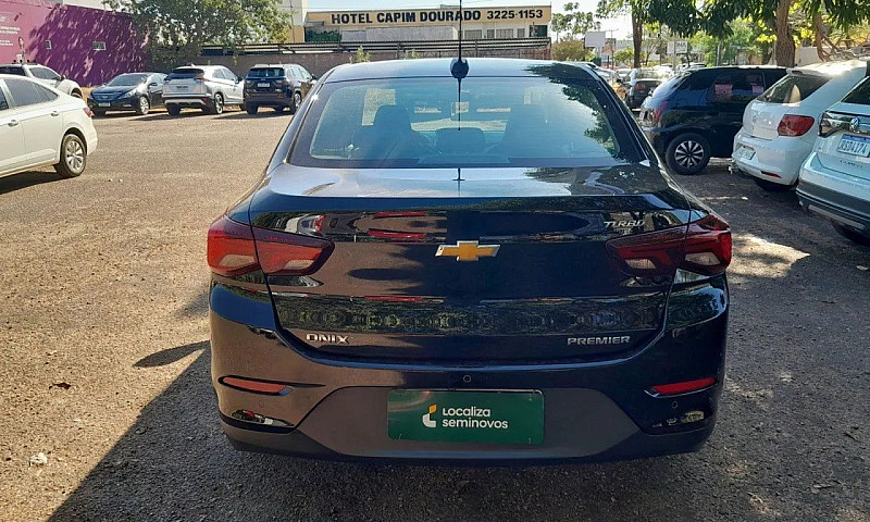 Chevrolet Onix Plus ...