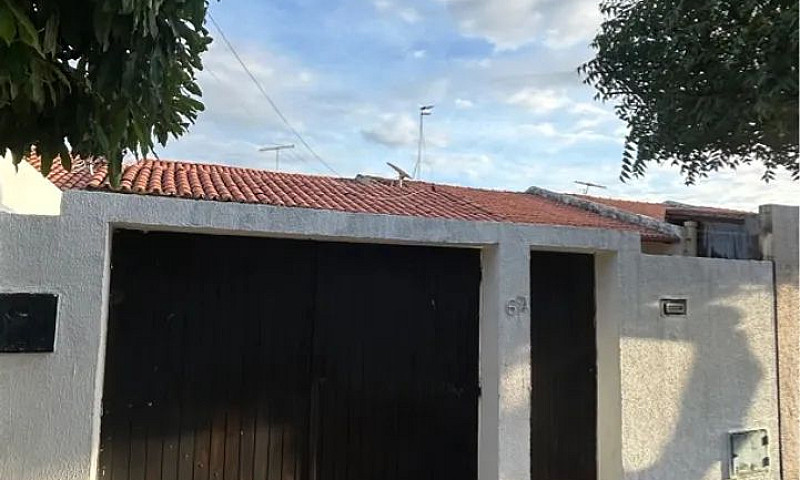 Casa Em Condomínio 2...