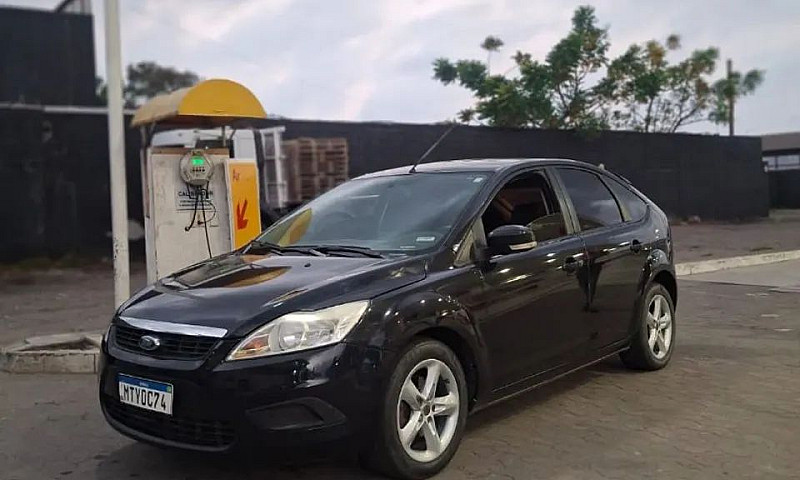 Ford Focus 1.6 S/Se/...