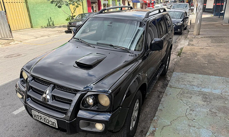 Mitsubishi Pajero Sp...