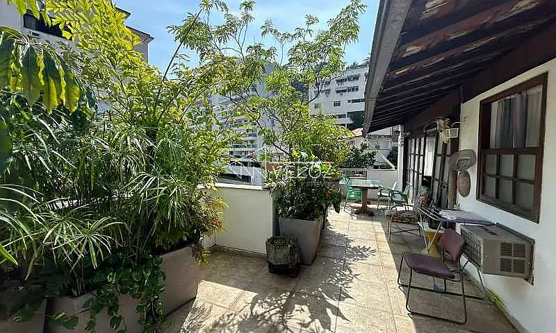 Apartamento - / Resi...