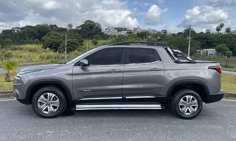 Fiat Toro Freedom 1....