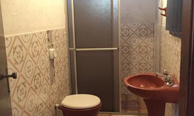 Aluga-Se Kitnet Leia...