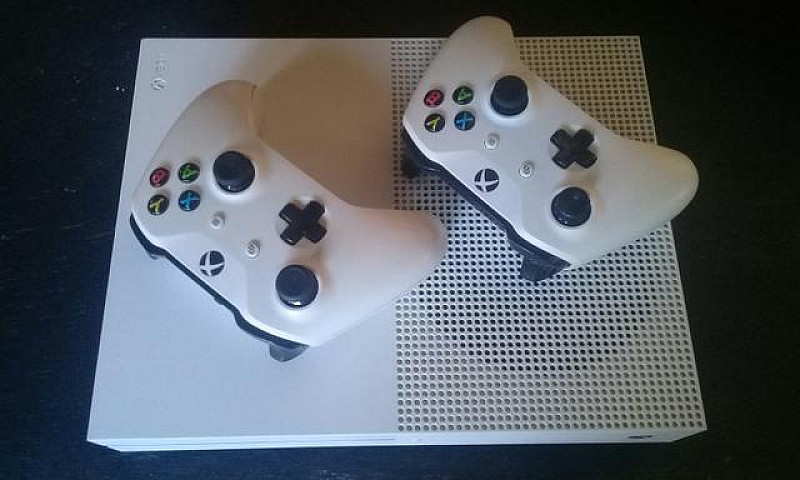 Xbox One S Pra Levar...