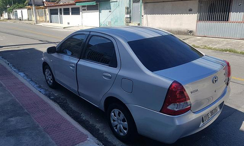 Etios 2013 Lindo Pne...