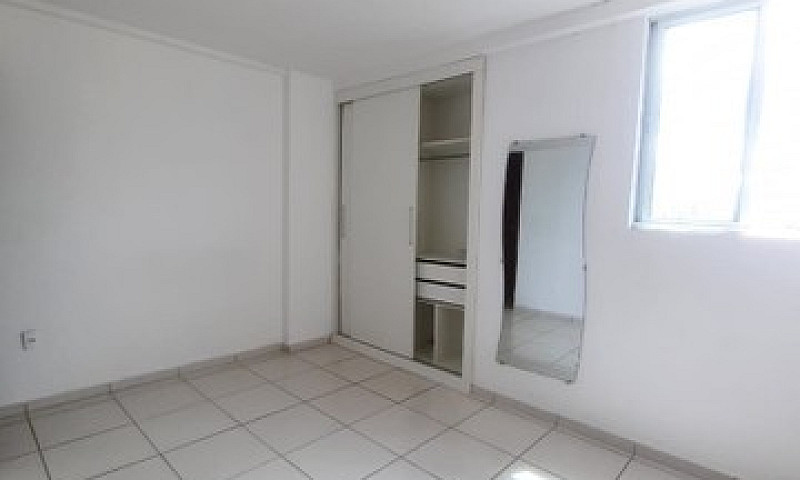 Apartamento Com 02 D...