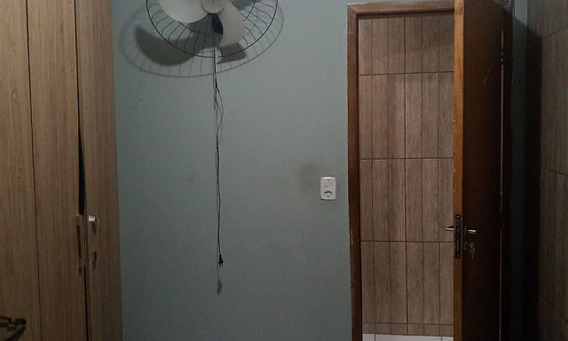 Casa Para Venda Ou A...