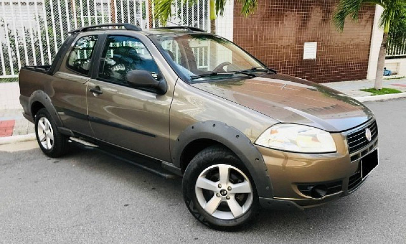 Fiat Strada 2010 Úni...