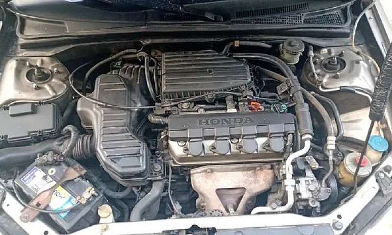 Honda Civic  Lx 2003...