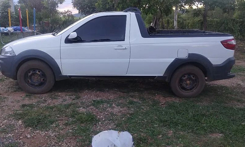 Fiat Strada Working ...