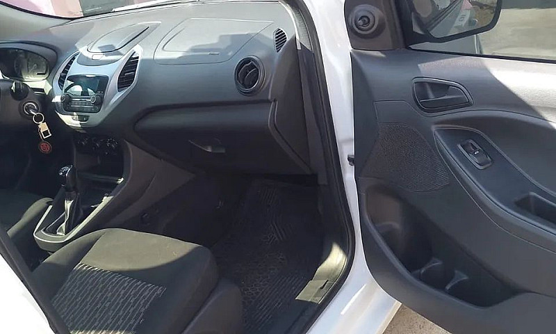 Ford Ka+ Sedan 1.0 T...