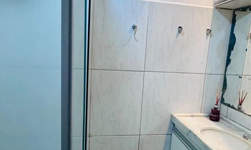 Alugo Apartamento 1....