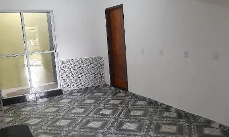 Alugel De Uma Casa...
