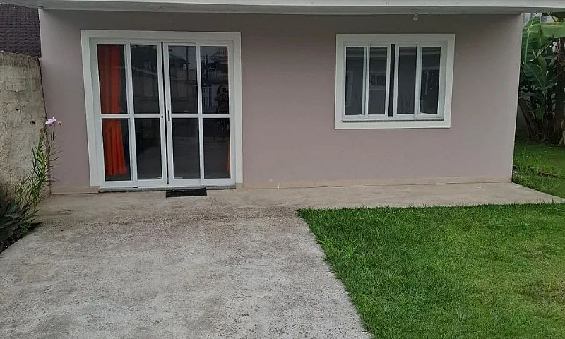 Alugo Casa Mensal...