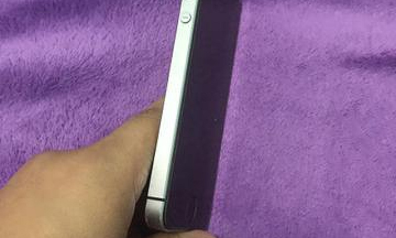 Iphone Se 16Gb...