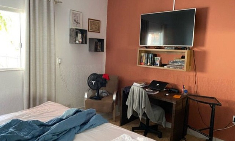 Vende-Se Casa (Morad...