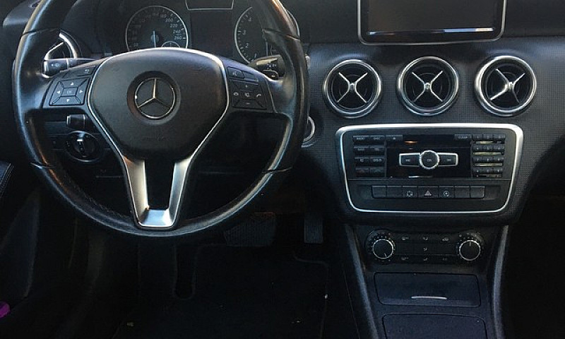 Mercedes A200 Flex 1...