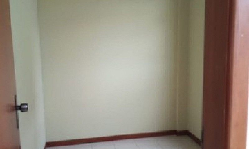 Cleidi-Vendo Prédio ...