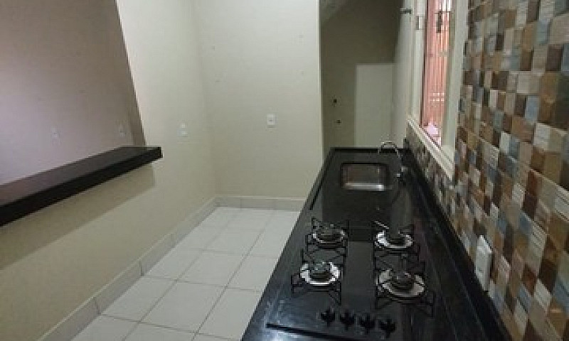 Aluga-Se Apartamento...
