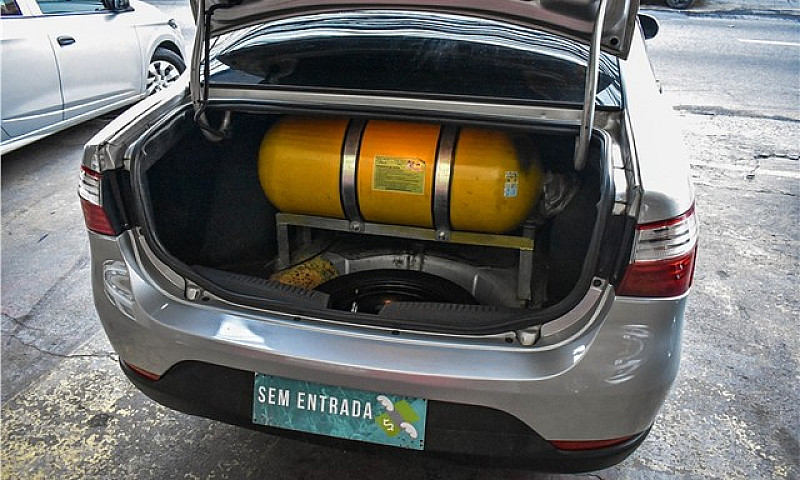 Fiat Grand Siena Att...