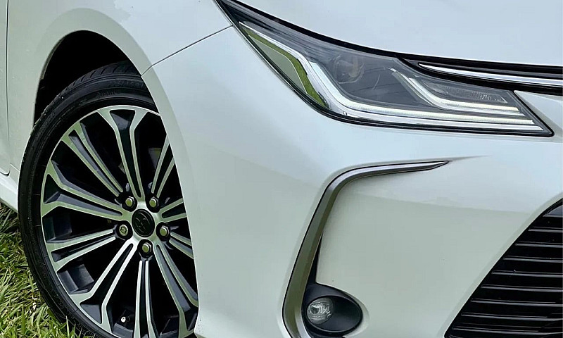 Toyota Corolla Altis...