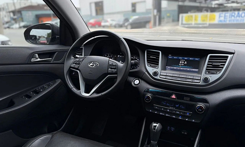 Hyundai Tucson Limit...