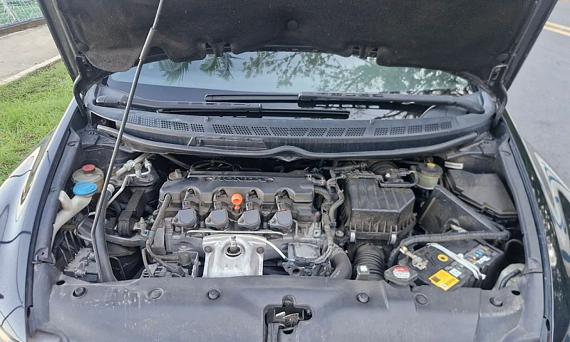 Honda Civic Sedan Lx...
