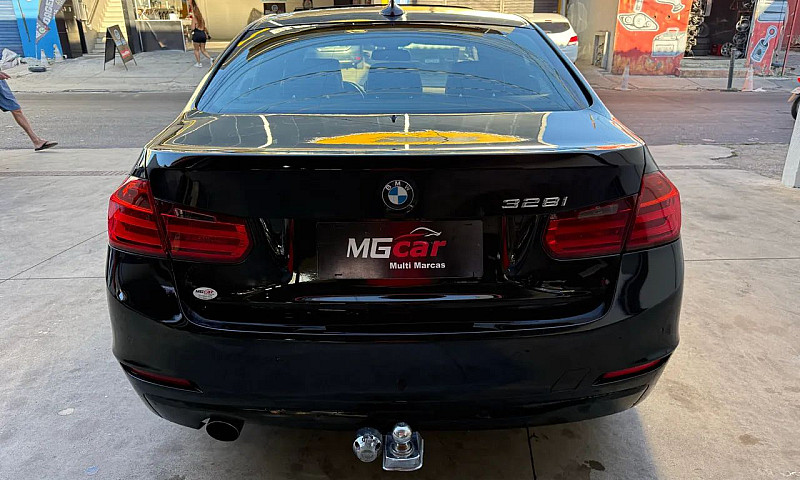 Bmw 328I A 2.0 Tb/2....