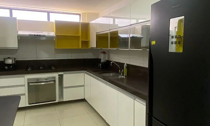 Apartamento Com 3 Qu...