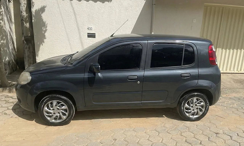 Fiat Uno Vivace Cele...