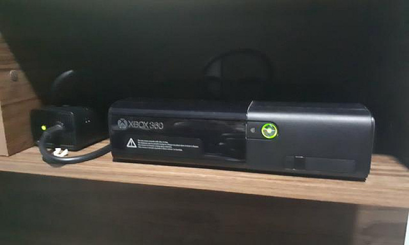 Xbox 360 (Modelo Nov...