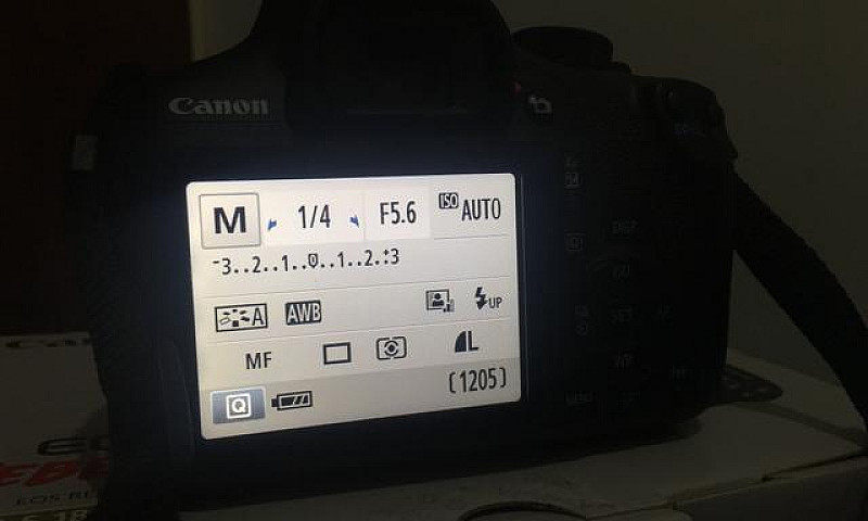 Canon T6...