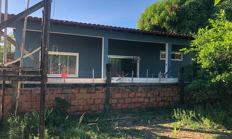 Casa Recém Construid...