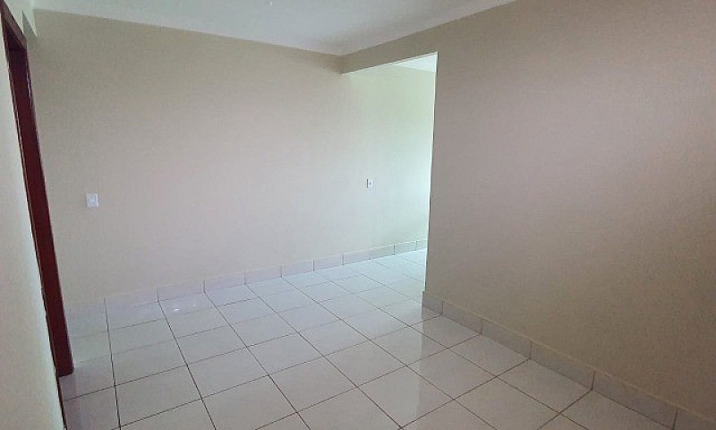 Aluga-Se Apartamento...