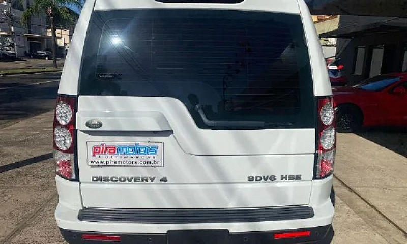 Land Rover Discovery...