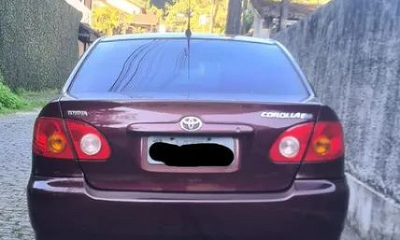 Corolla 2004...