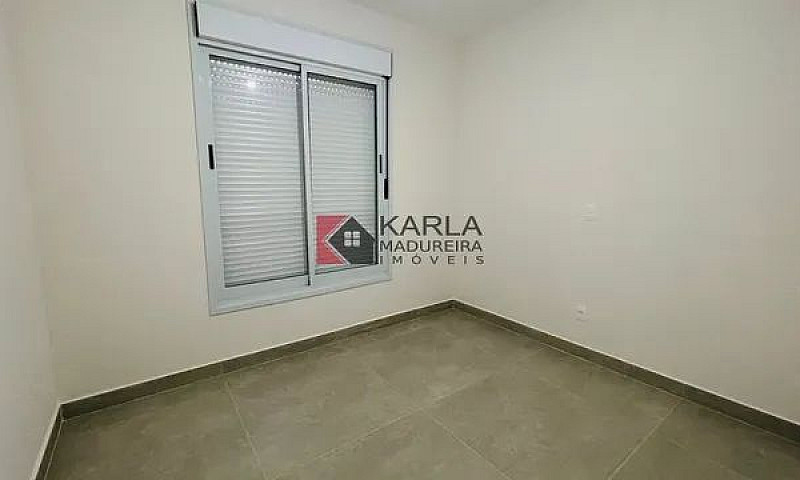 Casa 03 Quartos E 01...
