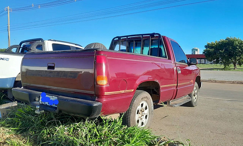 Chevrolet Silverado ...