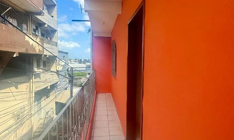 Apartamento 2/4 Ampl...