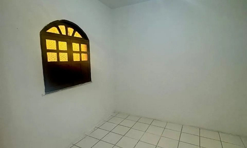 Apartamento 2/4 Ampl...