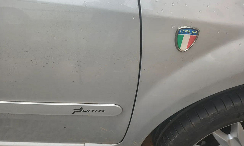 Fiat Punto Attractiv...