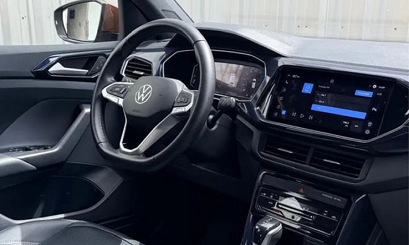 Volkswagen T-Cross C...