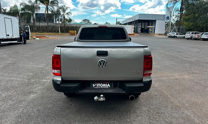 Volkswagen Amarok Cs...