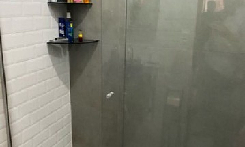 Vende-Se Casa (Morad...